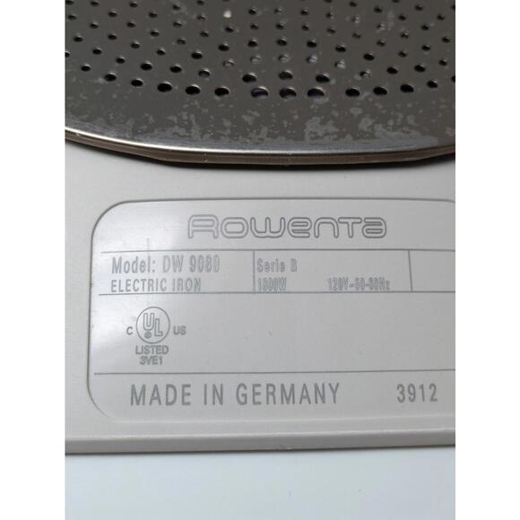 Rowenta DW9080 1800 Watt Steamium Vertical Steam - Picture 5 of 7